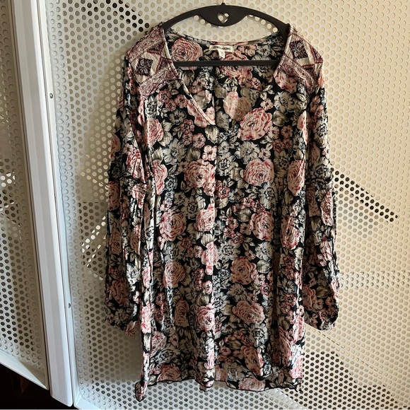 Billabong Floral Long-sleeved Vee Neck Beach Sun Dress Size Small/Med GUC - Picture 2 of 13